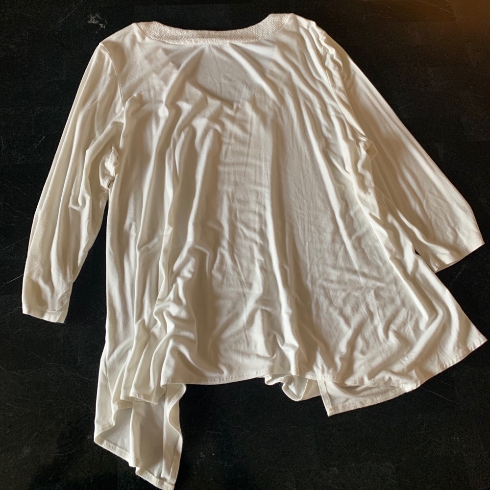 Tunic - Picture 4 of 4